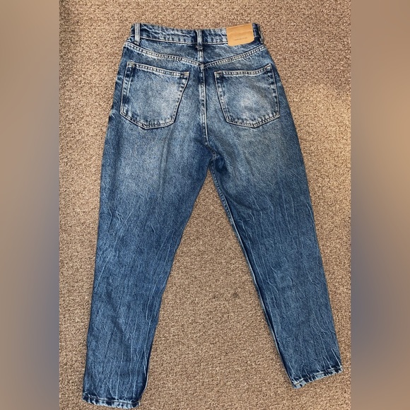 Almost new/ Perfect condition Bershka mom jean in dark stone!! - Picture 3 of 3